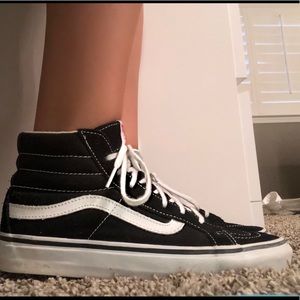 High top black vans